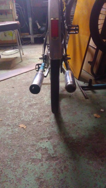 ještě to není napojené k motoru a ani nebude nevím jak by to fungovalo